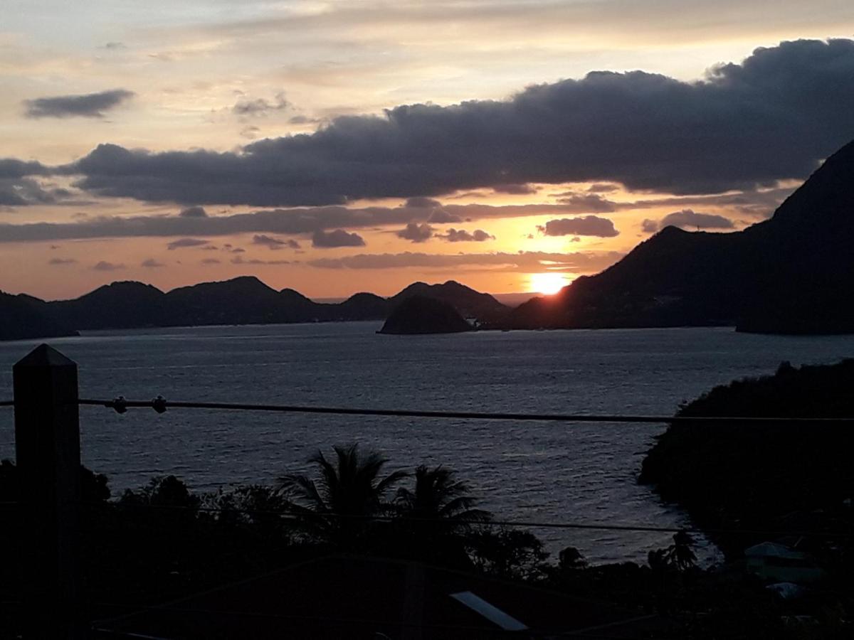 Vila Ti Kaz Anoli Vue Epoustouflante Sur La Baie Terre-de-Bas Exteriér fotografie
