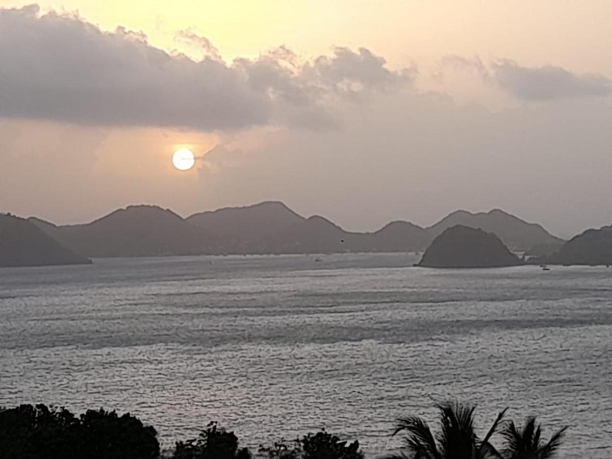 Vila Ti Kaz Anoli Vue Epoustouflante Sur La Baie Terre-de-Bas Exteriér fotografie